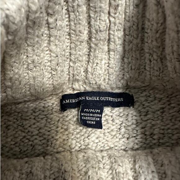 American Eagle Cropped Mock Turtleneck Sweater Women's Size Medium Neutral - Picture 4 of 7